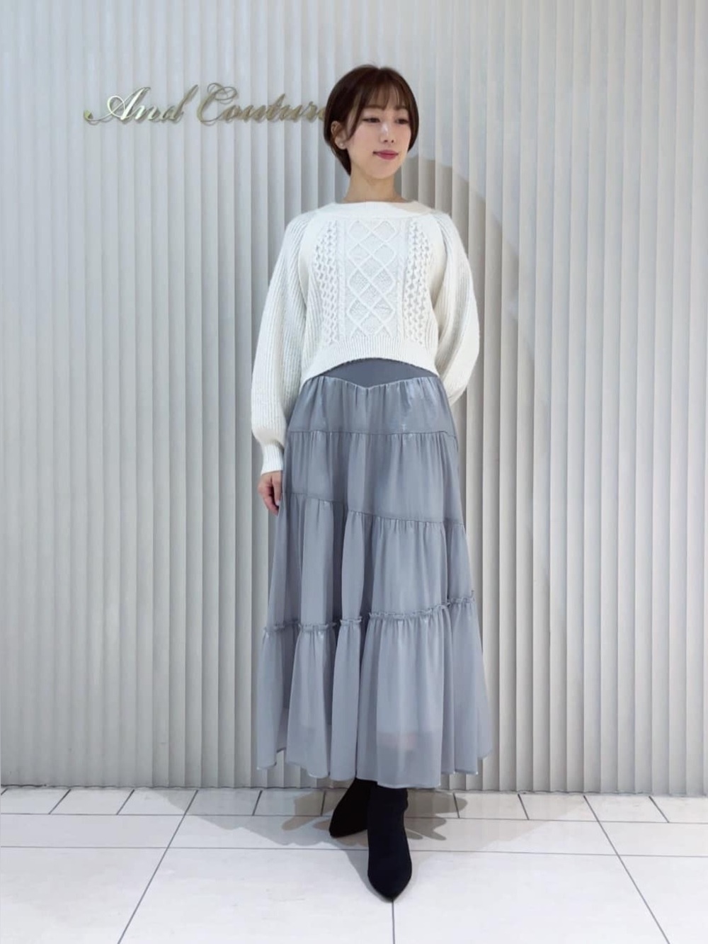 And Couture JAPAN TOKYO Cream Cable Knit Women's Sweater - Cozy Cropped Pullover